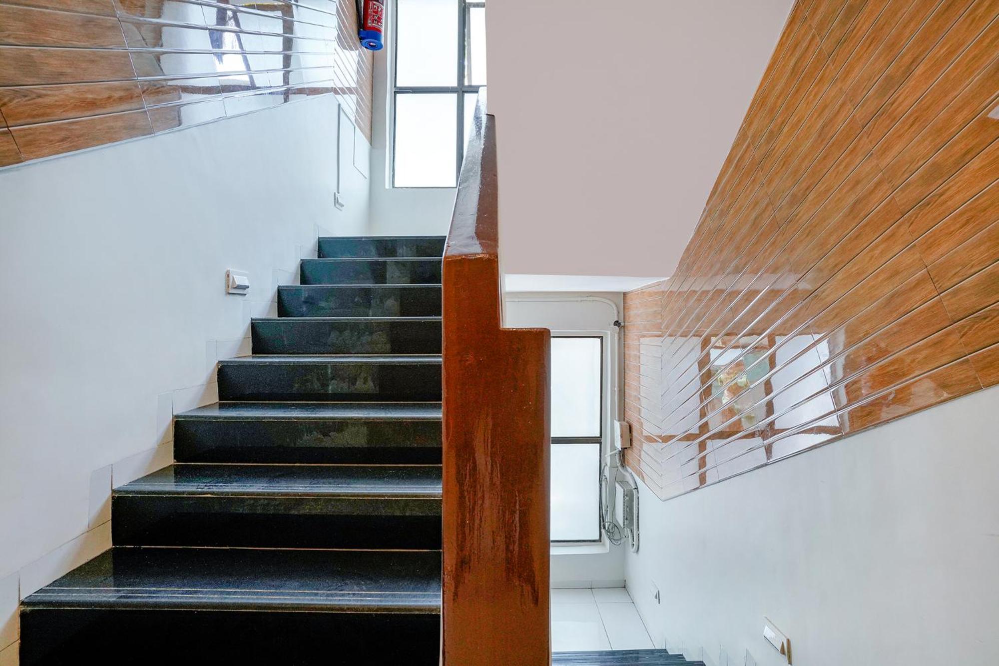 מומביי Hotel Bindra Elite מראה חיצוני תמונה