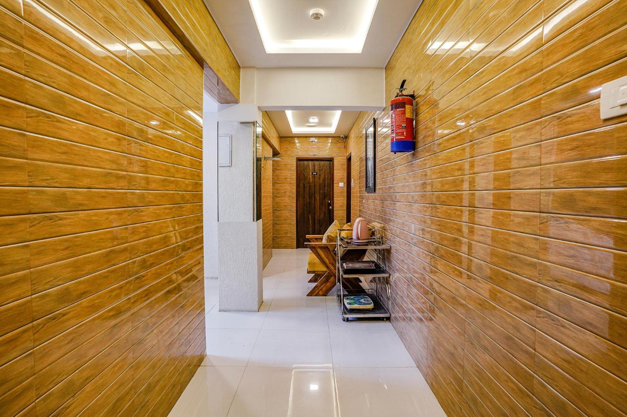מומביי Hotel Bindra Elite מראה חיצוני תמונה